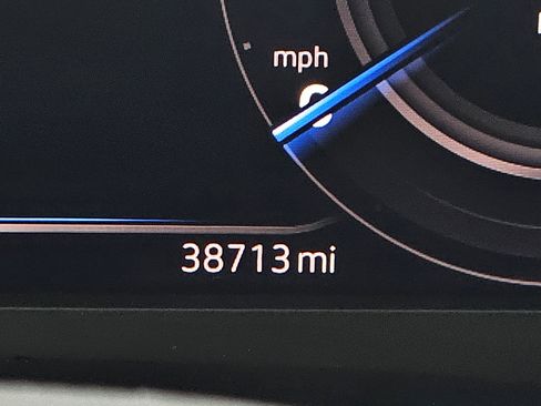 Used 2023 Volkswagen Atlas SE image 52