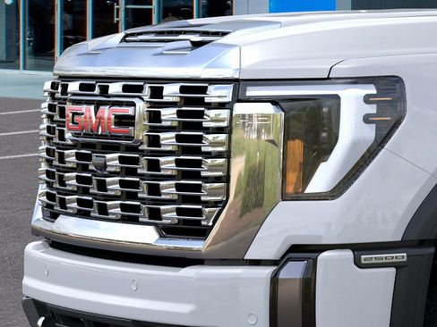 New 2026 GMC Sierra 2500 Denali w/ Denali Reserve Package image 37