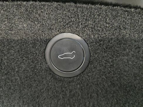 Used 2022 Tesla Model X Plaid AWD/4WD image 12