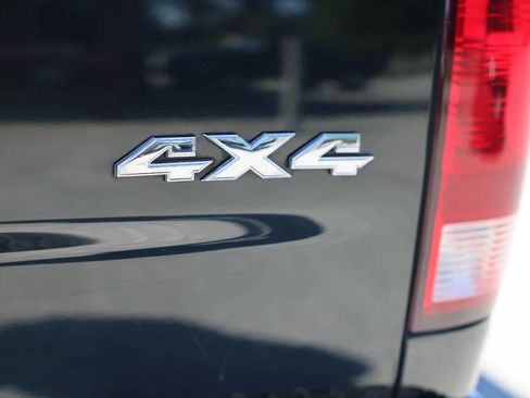 Used 2015 RAM 1500 Big Horn AWD/4WD image 34
