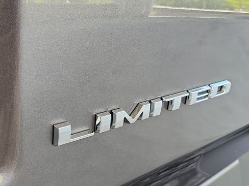 Certified 2024 RAM 1500 Limited AWD/4WD image 7