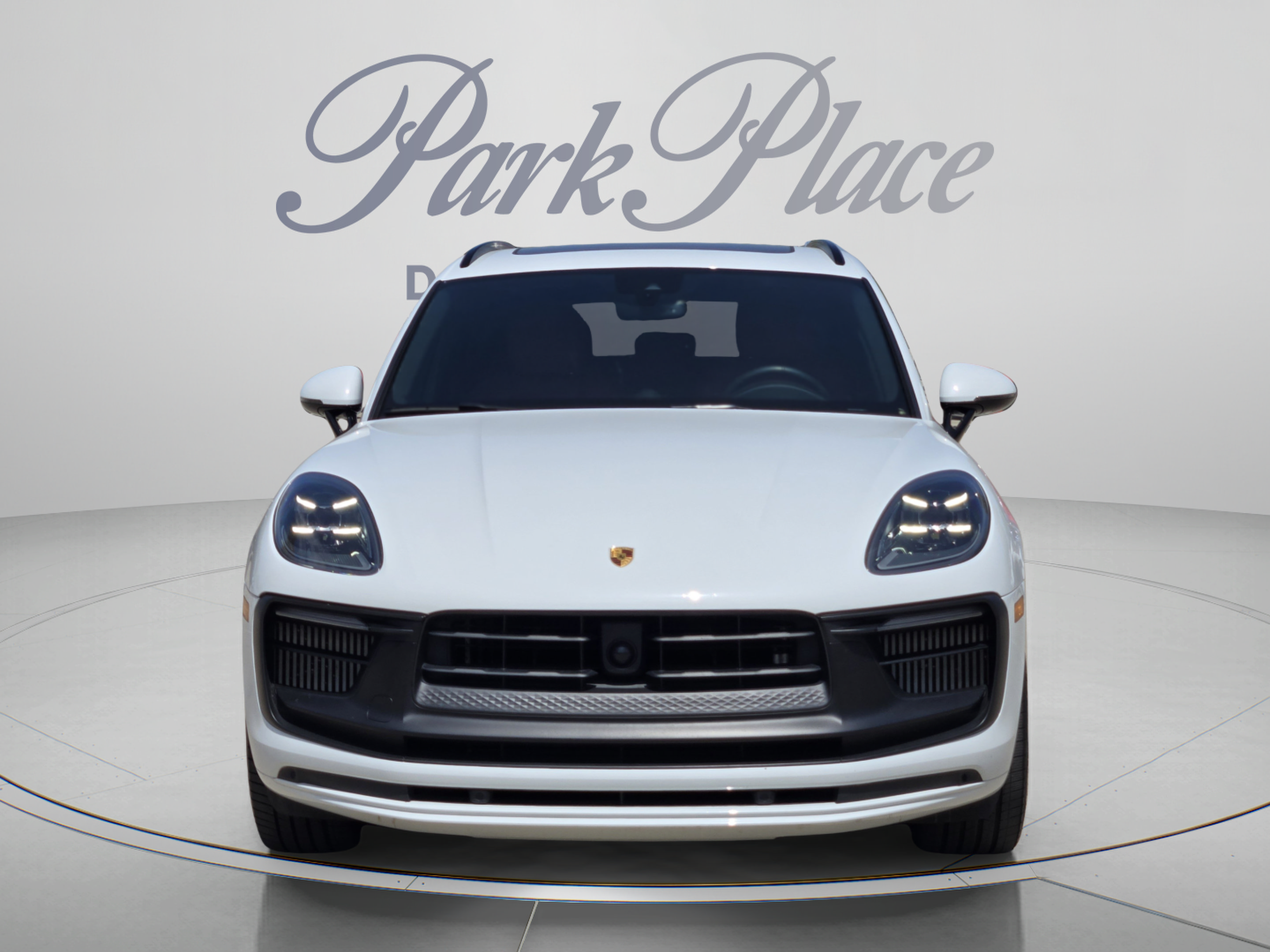 Used 2022 Porsche Macan GTS AWD/4WD image 7