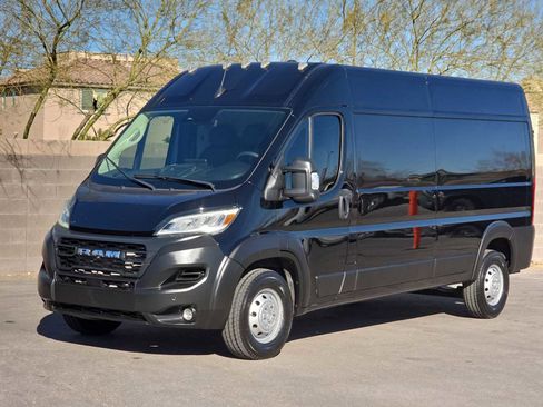 Used 2023 RAM ProMaster 3500 w/ Driver Convenience Group image 5