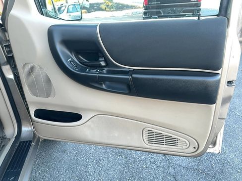 Used 2004 Ford Ranger 4x4 SuperCab image 17