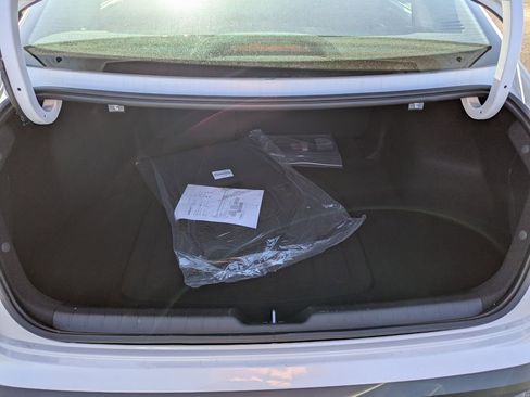 New 2026 Kia K4 FWD image 10