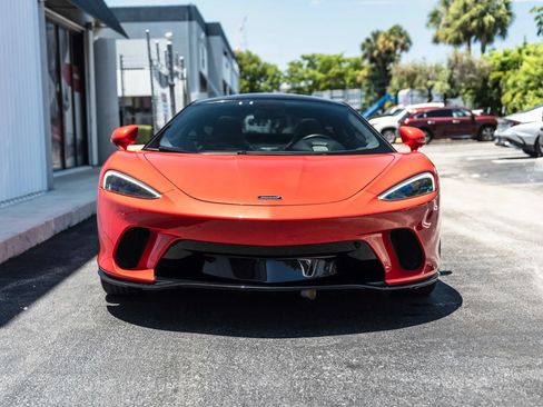 Used 2023 McLaren GT RWD image 3