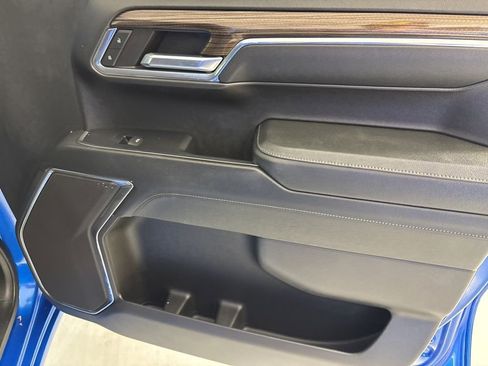 Used 2024 Chevrolet Silverado 1500 LT RWD image 15