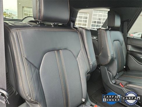 Certified 2023 Ford Expedition Platinum image 32