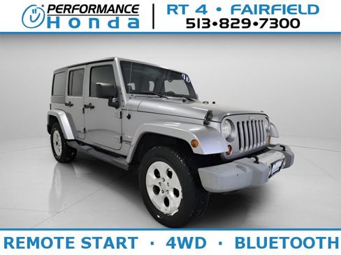 Used 2013 Jeep Wrangler Unlimited Sahara w/ Connectivity Group image 1
