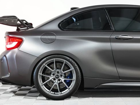 Used 2018 BMW M2 RWD image 5