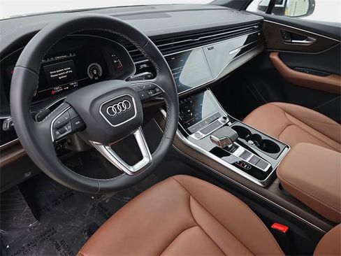 Used 2025 Audi Q7 3.0T Premium w/ Convenience Package image 20