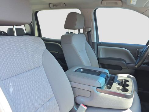 Used 2018 Chevrolet Silverado 1500 Custom w/ Trailering Package AWD/4WD image 20