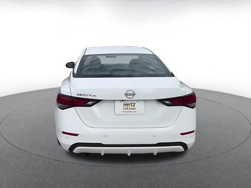 Used 2025 Nissan Sentra S image 12
