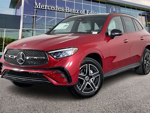 New 2026 Mercedes-Benz GLC 300 4MATIC image 2