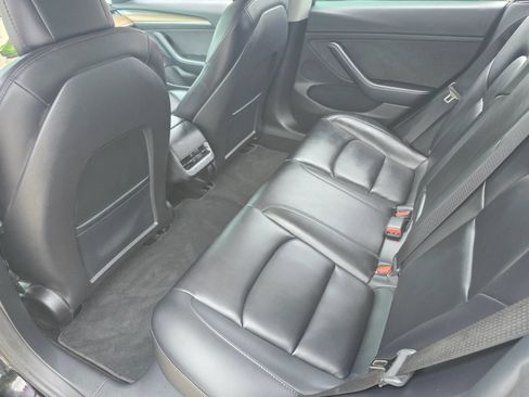 Used 2023 Tesla Model 3 Standard Range RWD image 32