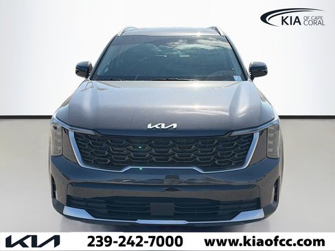New 2026 Kia Sorento S image 8