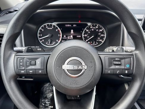Certified 2024 Nissan Rogue SV FWD image 23