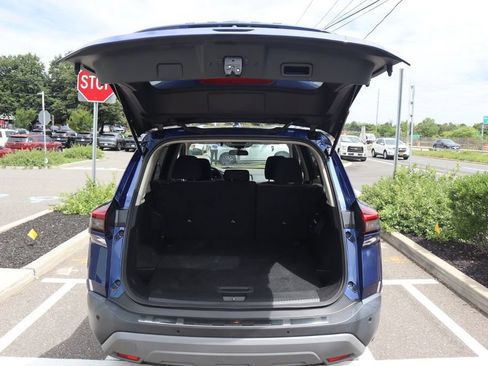 Certified 2022 Nissan Rogue SV AWD/4WD image 30