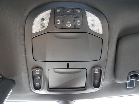 New 2026 Chrysler Pacifica Select image 51