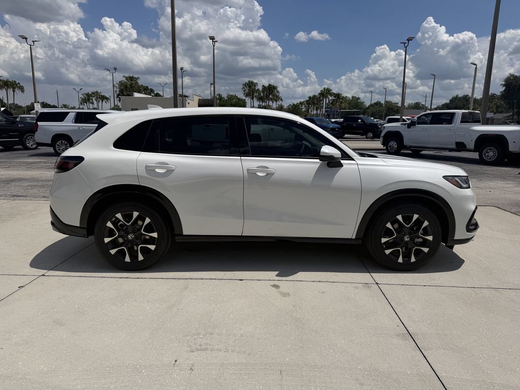 New 2027 Honda HR-V EX-L image 3