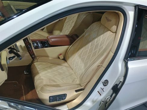 Used 2016 Bentley Flying Spur W12 AWD/4WD image 13