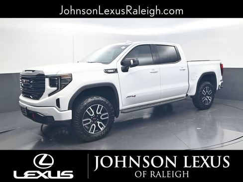 Used 2023 GMC Sierra 1500 AT4 w/ AT4 Premium Package AWD/4WD image 1