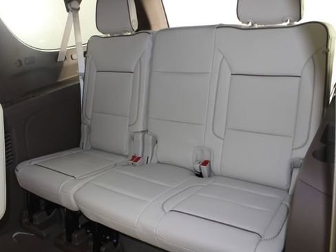 New 2026 GMC Yukon XL Denali image 25