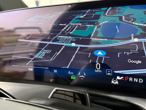 New 2026 Cadillac Vistiq Luxury AWD/4WD image 27