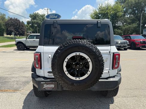 Used 2023 Ford Bronco Outer Banks w/ Sasquatch Package AWD/4WD image 6