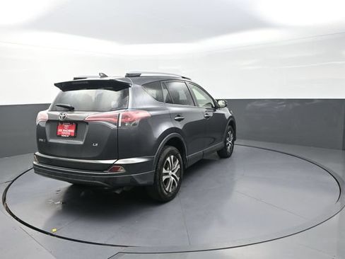 Used 2016 Toyota RAV4 LE FWD image 71