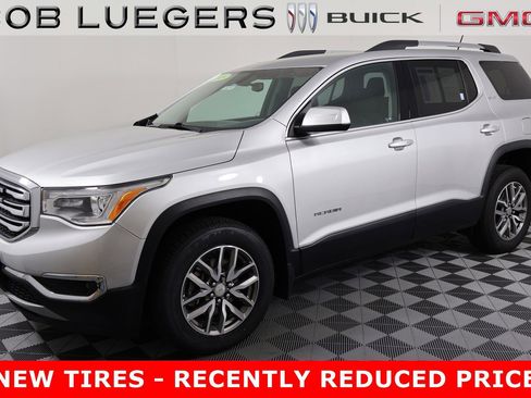 Used 2019 GMC Acadia SLE image 3