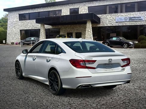 Used 2019 Honda Accord Sport image 6