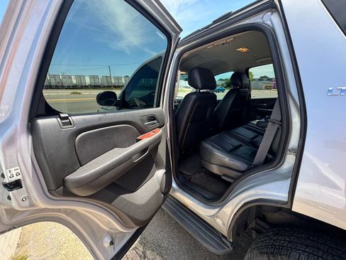Used 2013 Chevrolet Tahoe LT AWD/4WD image 13