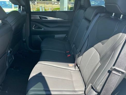 Used 2026 INFINITI QX60 Luxe w/ Cargo Package AWD/4WD image 12