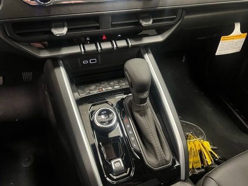 New 2026 Chevrolet Colorado Trail Boss AWD/4WD image 10