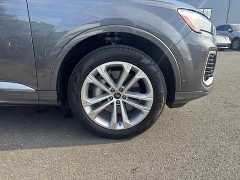 Used 2025 Audi Q7 2.0T Premium w/ Convenience Package AWD/4WD image 25