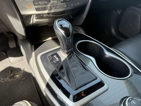 Used 2017 INFINITI QX60 Base w/ Premium Plus Package image 16