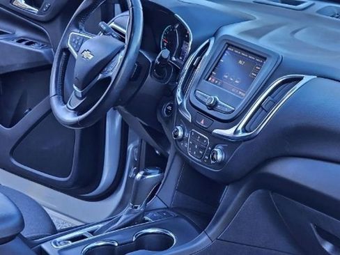 Used 2021 Chevrolet Equinox LT image 33