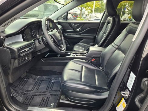 Certified 2022 Lincoln Corsair AWD w/ Equipment Group 101A image 21