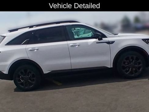 Certified 2022 Kia Sorento SX Prestige w/ Rust Color Package AWD/4WD image 4