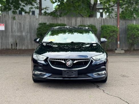Used 2019 Buick Regal Essence AWD/4WD image 9