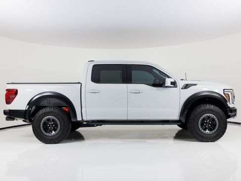 Used 2024 Ford F150 Raptor AWD/4WD image 2
