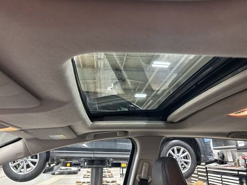 Used 2016 Honda Fit EX-L image 25