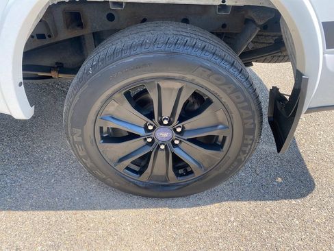 Used 2019 Ford F150 XLT w/ Equipment Group 302A Luxury AWD/4WD image 25