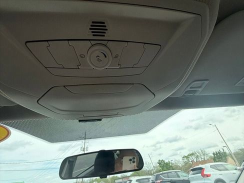 Used 2014 Ford Focus SE w/ Equipment Group 201A image 30