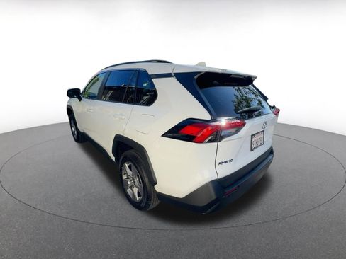 Used 2025 Toyota RAV4 XLE image 15