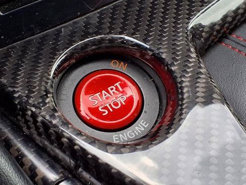 Certified 2020 Nissan GT-R NISMO AWD/4WD image 21