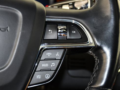 Used 2023 Lincoln Navigator L Reserve AWD/4WD image 22