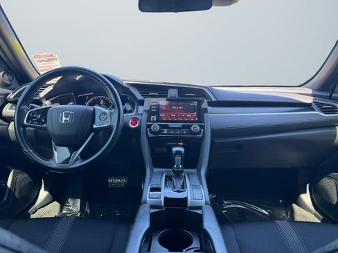 Used 2020 Honda Civic Sport image 10