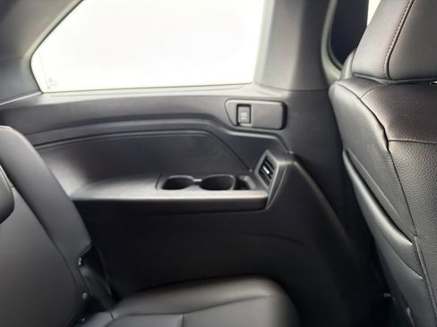 Used 2025 Honda Odyssey Sport-L image 27